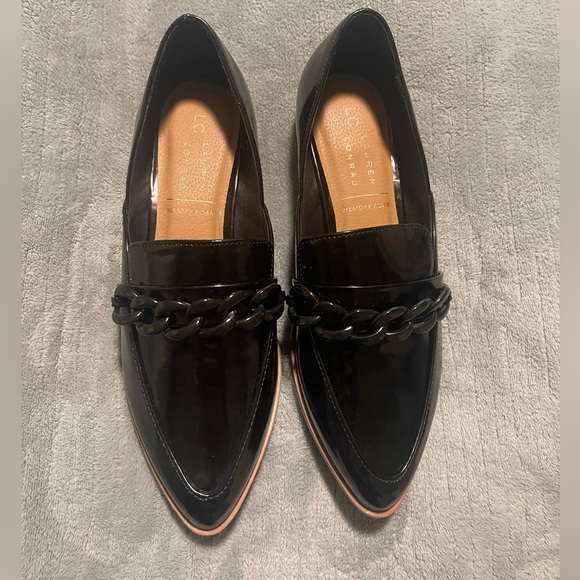 Black Loafers with Chain Detail - Picture 1 of 2